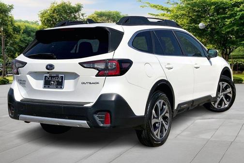 Crystal White Pearl 2020 Subaru Outback Limited
