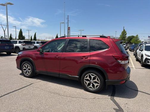 Crimson Red Pearl 2021 Subaru Forester Premium