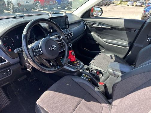 Mars Orange 2021 Kia Seltos S