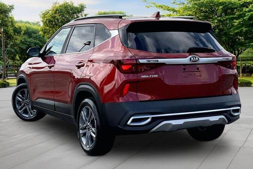 Mars Orange 2021 Kia Seltos S