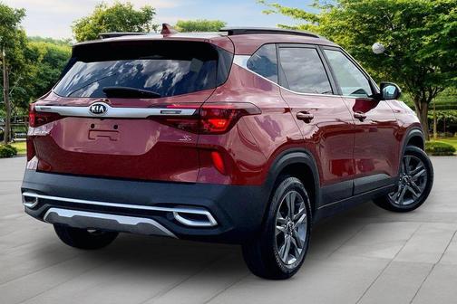 Mars Orange 2021 Kia Seltos S