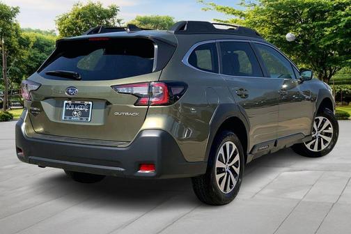 Autumn Green Metallic 2025 Subaru Outback Premium