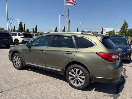 Wilderness Green Metallic 2017 Subaru Outback 3.6R Touring