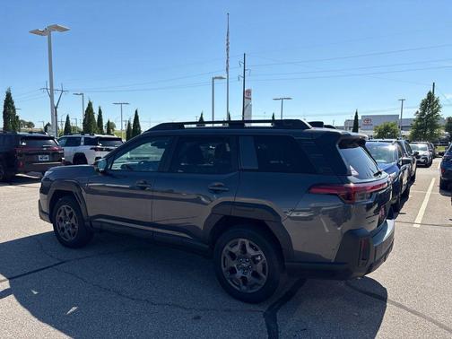 Magnetite Gray Metallic 2026 Subaru Outback Premium