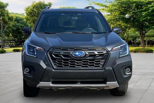 Magnetite Gray Metallic 2023 Subaru Forester Wilderness