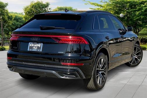 2022 Audi Q8 55 Prestige