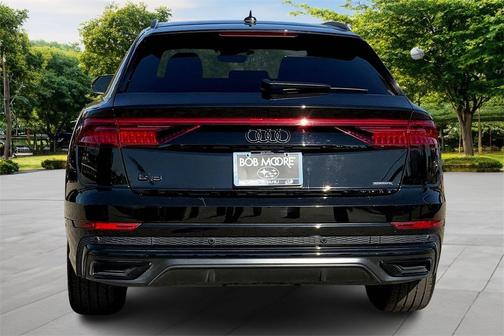 2022 Audi Q8 55 Prestige
