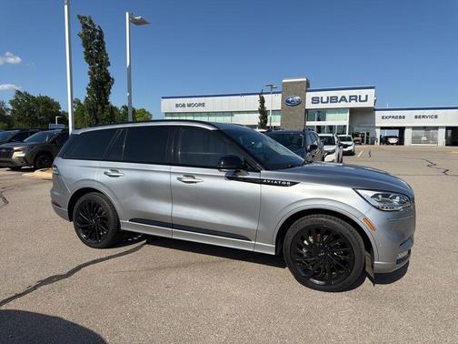 Silver Radiance Metallic 2022 Lincoln Aviator Reserve AWD