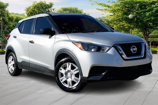 2020 Nissan Kicks S