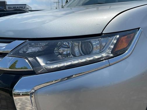 2018 Mitsubishi Outlander ES