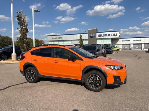 Sunshine Orange 2019 Subaru Crosstrek 2.0i
