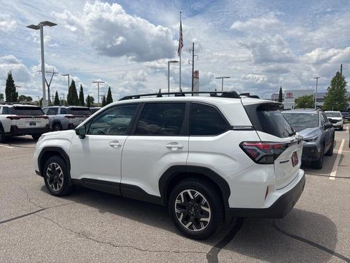 Crystal White Pearl 2026 Subaru Forester Premium