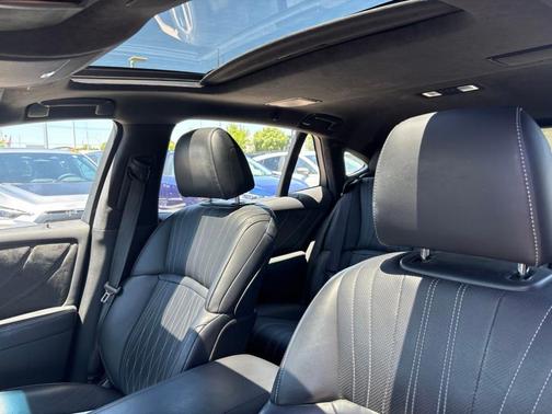 Obsidian Black 2018 Lexus LS 500 Base