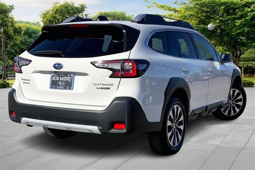 2025 Subaru Outback Touring