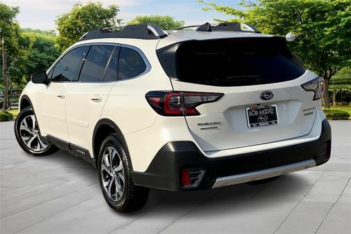 2022 Subaru Outback Touring