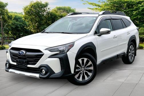 Crystal White Pearl 2023 Subaru Outback Touring XT