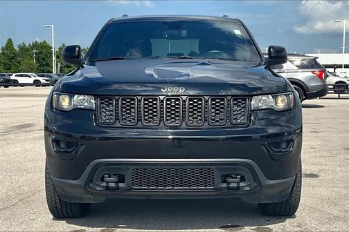 2021 Jeep Grand Cherokee Laredo