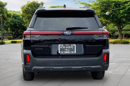 Crystal Black Silica 2026 Subaru Outback Premium