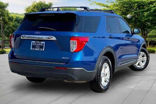 Atlas Blue Metallic 2021 Ford Explorer XLT