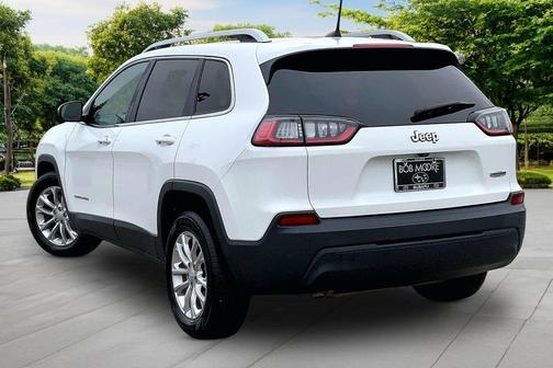 Bright White Clearcoat 2019 Jeep Cherokee Latitude