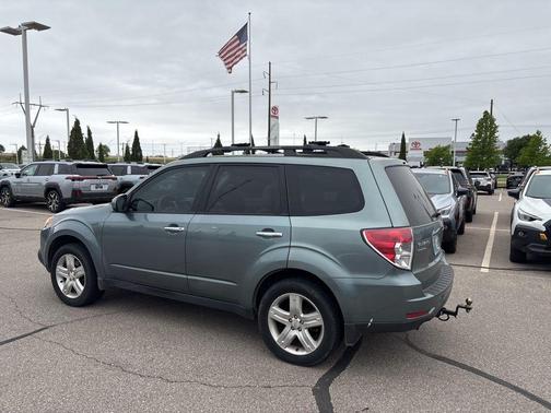Sage Green Metallic 2010 Subaru Forester 2.5X Premium