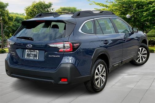 2025 Subaru Outback Base