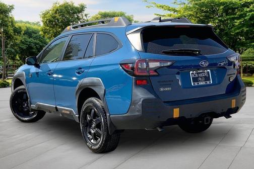 Geyser Blue 2024 Subaru Outback Wilderness