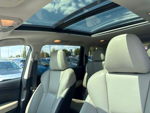 White 2020 Subaru Ascent Limited 7-Passenger