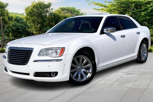 2013 Chrysler 300C Base