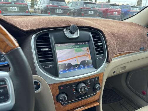 2013 Chrysler 300C Base