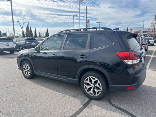 2020 Subaru Forester Premium