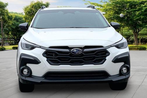 Crystal White Pearl 2024 Subaru Crosstrek Limited