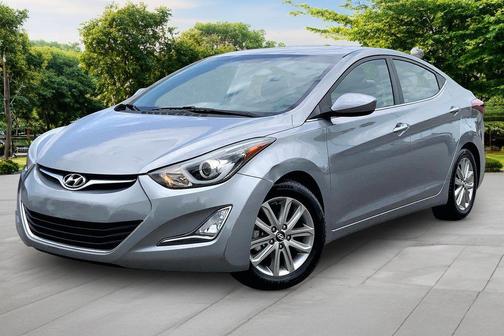Titanium Gray Metallic 2015 Hyundai ELANTRA SE
