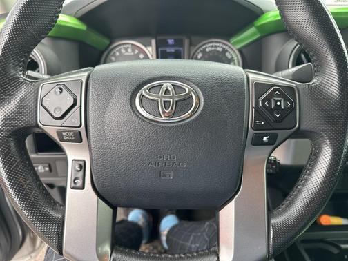 2017 Toyota Tacoma SR5