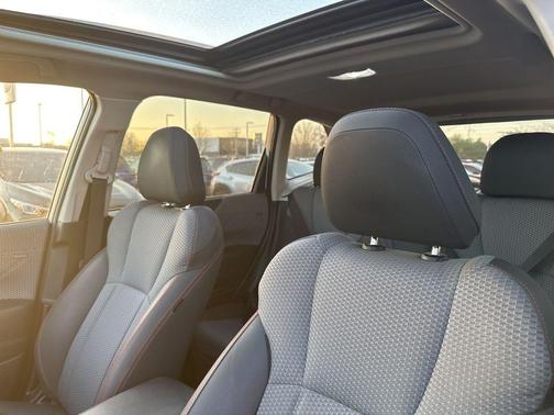 Crystal White Pearl 2019 Subaru Forester Sport