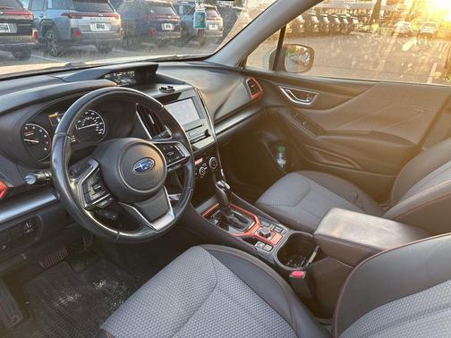 Crystal White Pearl 2019 Subaru Forester Sport