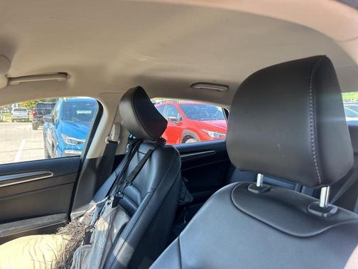 2020 Ford Fusion SEL