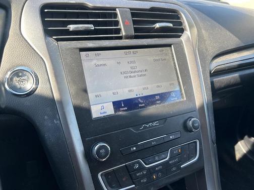 2020 Ford Fusion SEL