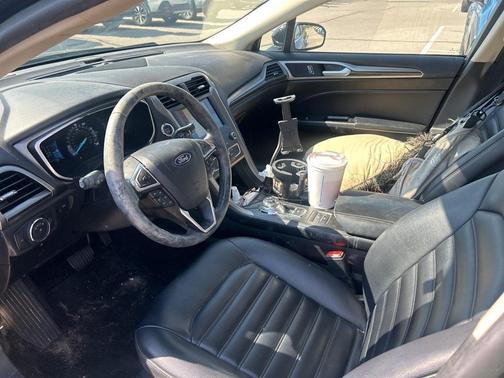 2020 Ford Fusion SEL
