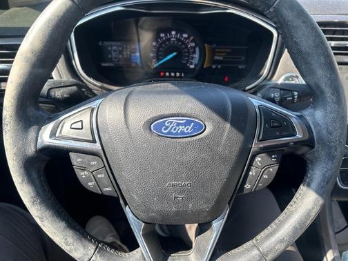 2020 Ford Fusion SEL