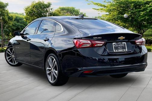 Dark Ash Metallic 2023 Chevrolet Malibu 2LT