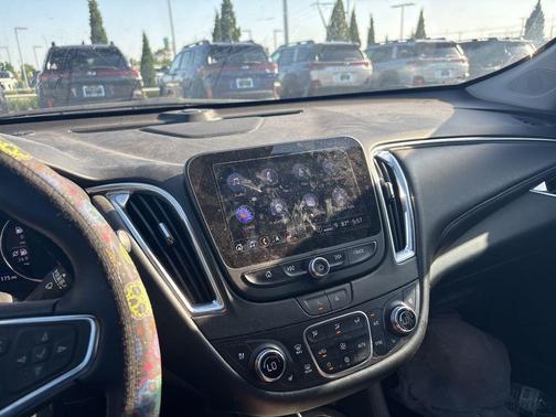 Dark Ash Metallic 2023 Chevrolet Malibu 2LT