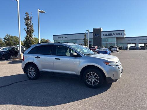 Ingot Silver Metallic 2014 Ford Edge SE