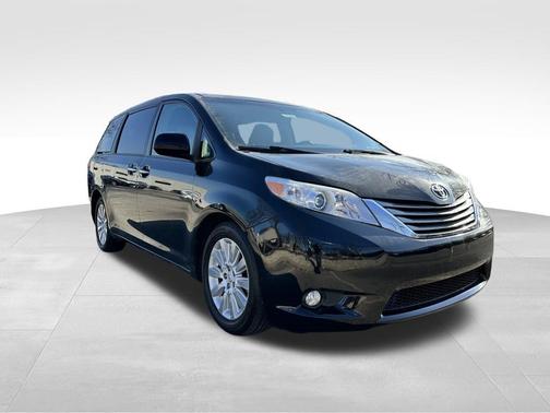 2015 Toyota Sienna XLE Premium