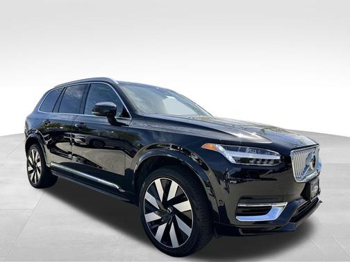 2024 Volvo XC90 Recharge Plug-In Hybrid T8 Plus Bright Theme 7 Passenger