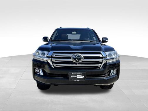 2021 Toyota Land Cruiser Base