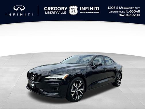 2024 Volvo S60 B5 Core Dark Theme