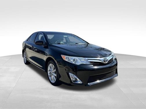 2014 Toyota Camry XLE