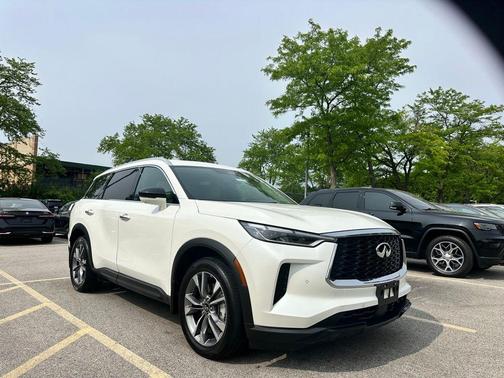 2025 INFINITI QX60 Luxe