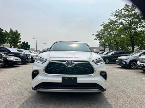 2021 Toyota Highlander Platinum